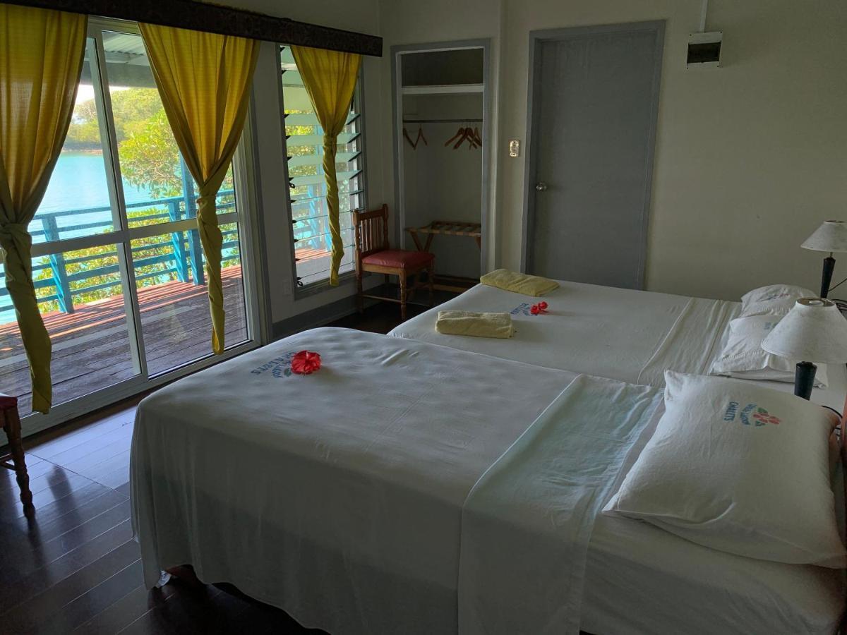 Lusia'S Lagoon Chalets Salelologa エクステリア 写真